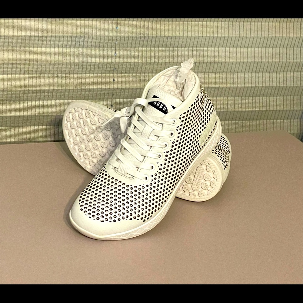 No Bull Leather Mid Trainer